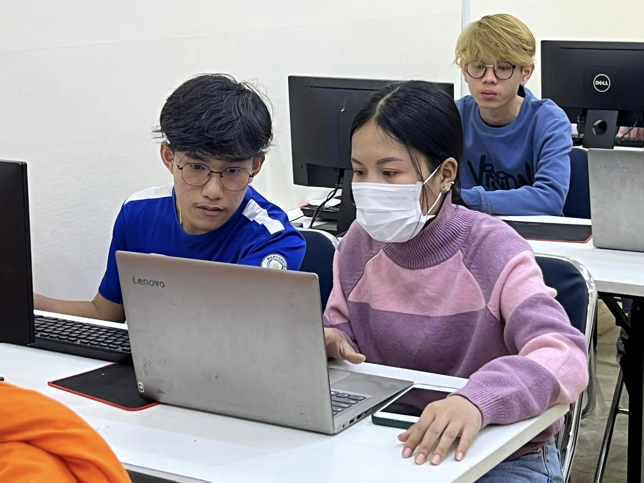 students (3)